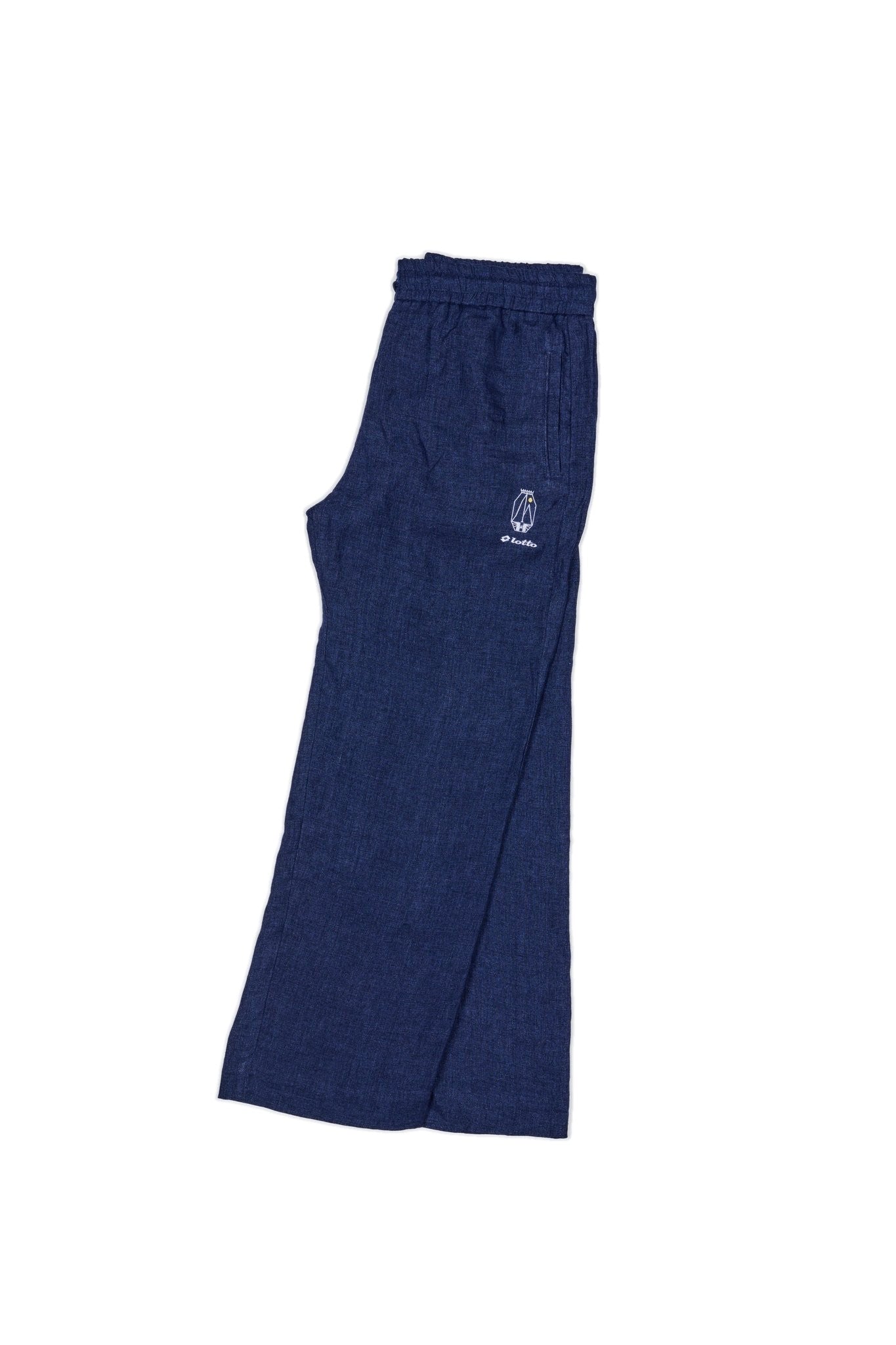 Linen Leisure Suit - Whale (white background)